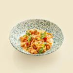 pasta-cu-creveti-ardei-si-sos-bisque