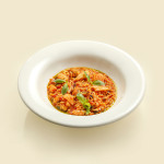 pasta-greceasca-orzo-cu-fructe-de-mare-si-sos-de-rosii